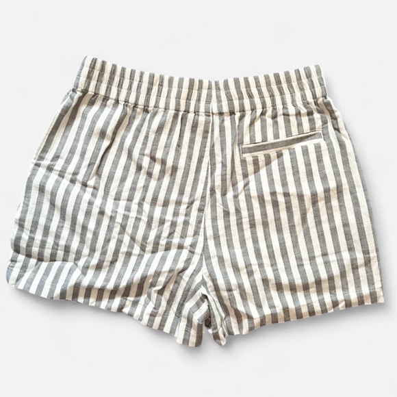 Marine Layer Elle Stretch Selvage Short in Shadow Stripe - Picture 5 of 5